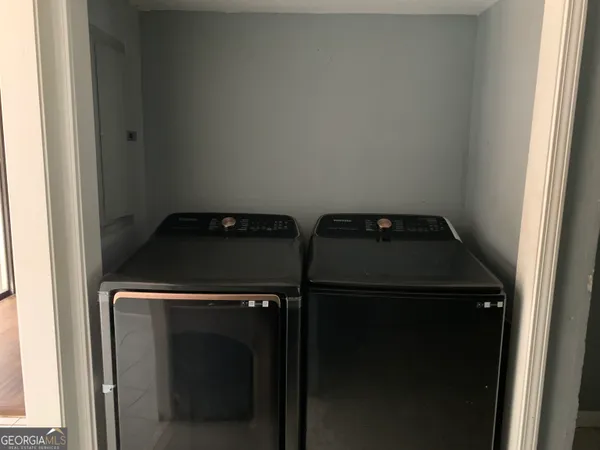 $1,900 | 95 Willowick Drive, Lithonia, GA 30038