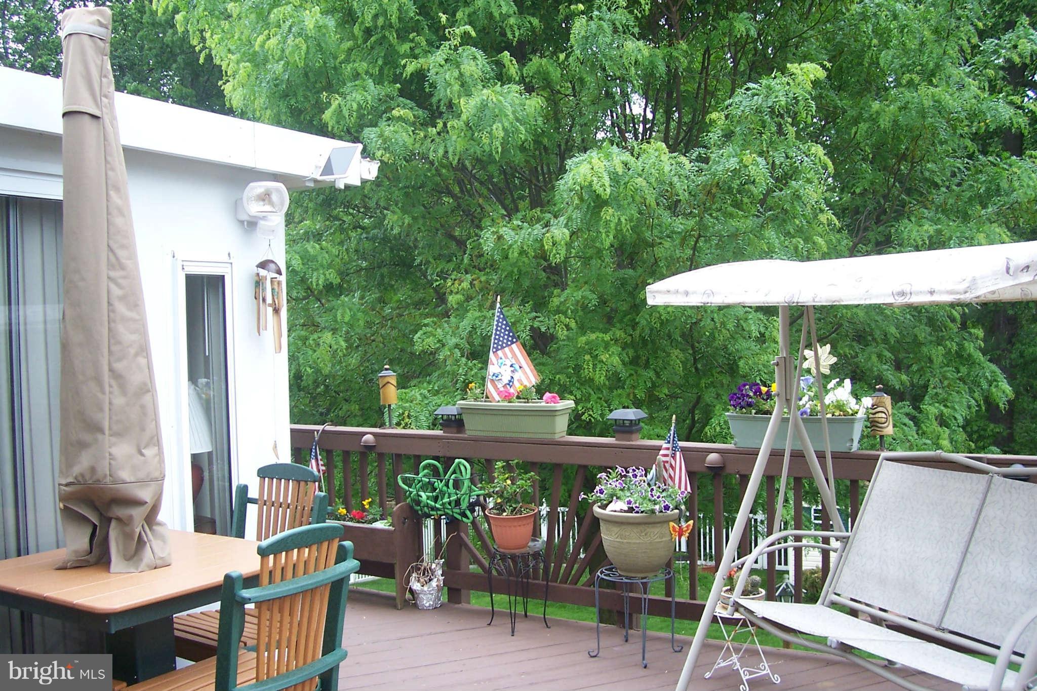 32 Yew Road Baltimore, MD 21221 - Photo 28 of 30 a view of a patio with furniture