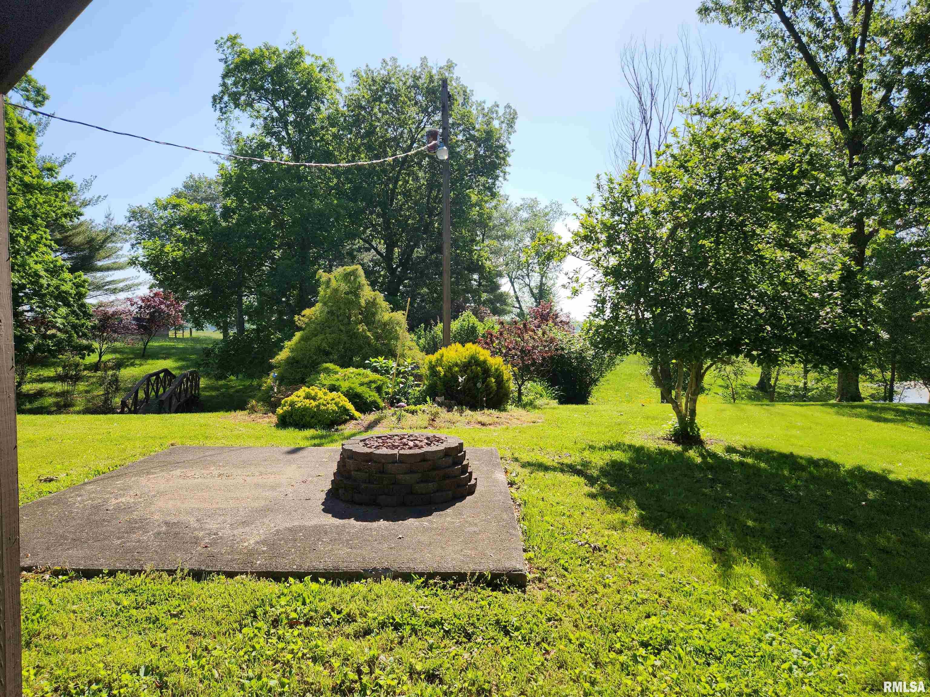 6535 East Yale Road Woodlawn, IL 62898 - Photo 19 of 22 Gallery Image 19