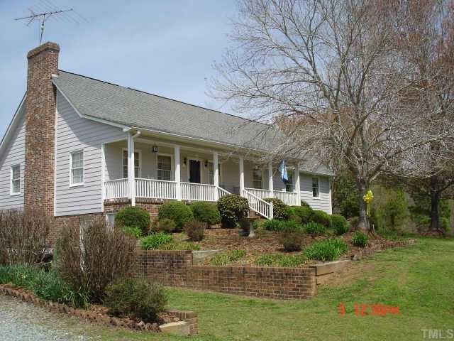 1802 Coleridge Road Siler City, NC 27344 - Photo 1 of 12 Gallery Image 1