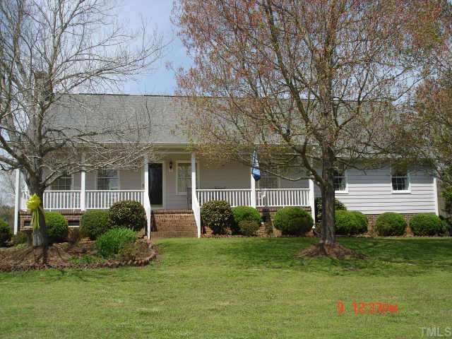 1802 Coleridge Road Siler City, NC 27344 - Photo 3 of 12 Gallery Image 3