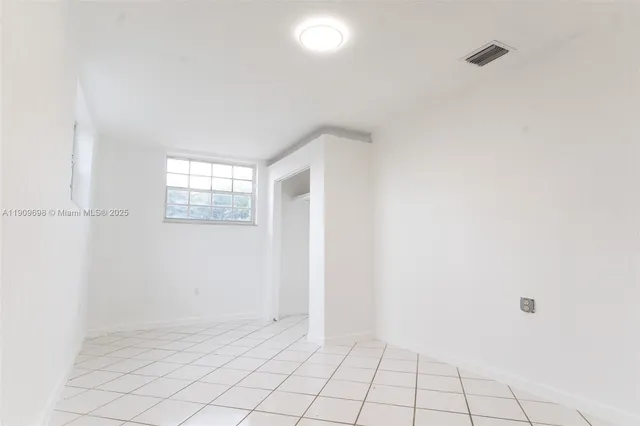 $470,000 | 3010 Northwest 171 Terrace, Miami Gardens, FL 33056