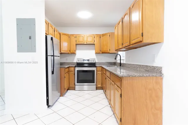 $470,000 | 3010 Northwest 171 Terrace, Miami Gardens, FL 33056