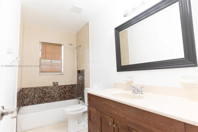 $470,000 | 3010 Northwest 171 Terrace, Miami Gardens, FL 33056