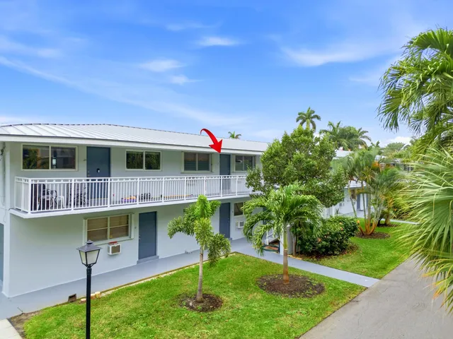 $119,900 | 2420 South Federal Highway, Unit 19, Boynton Beach, FL 33435