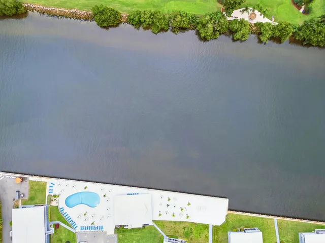 $119,900 | 2420 South Federal Highway, Unit 19, Boynton Beach, FL 33435