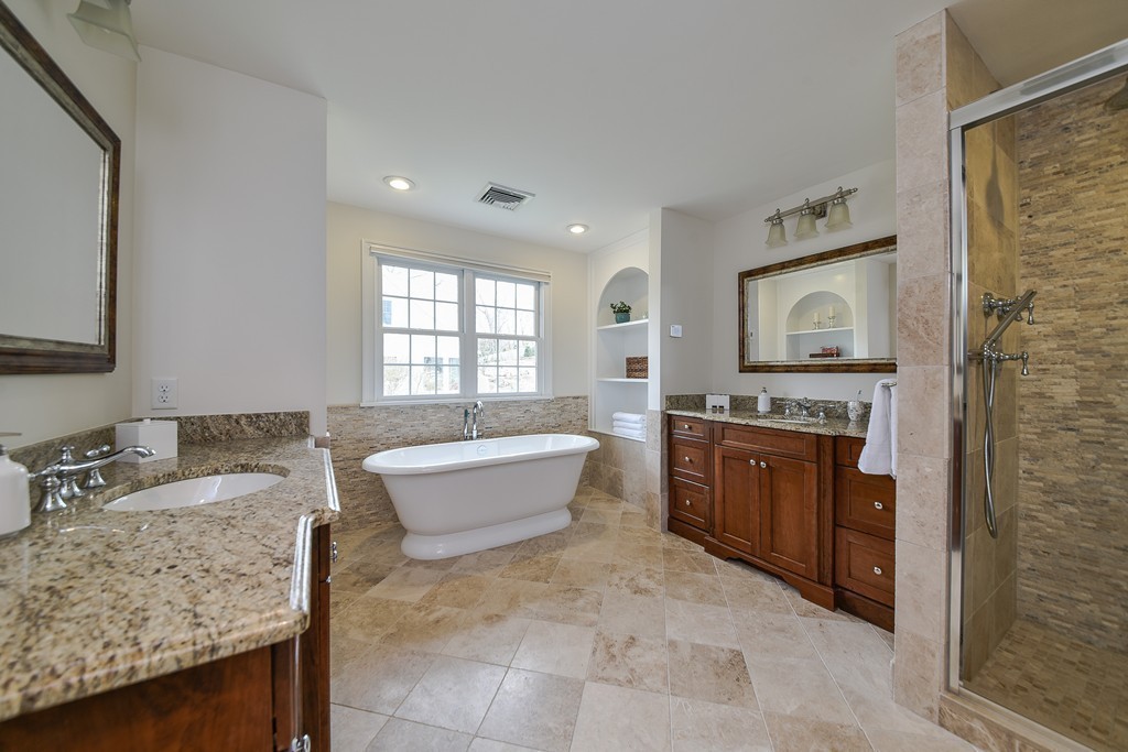 14 Linwood Road Wellesley, MA 02481 - Photo 19 of 26 Gallery Image 19
