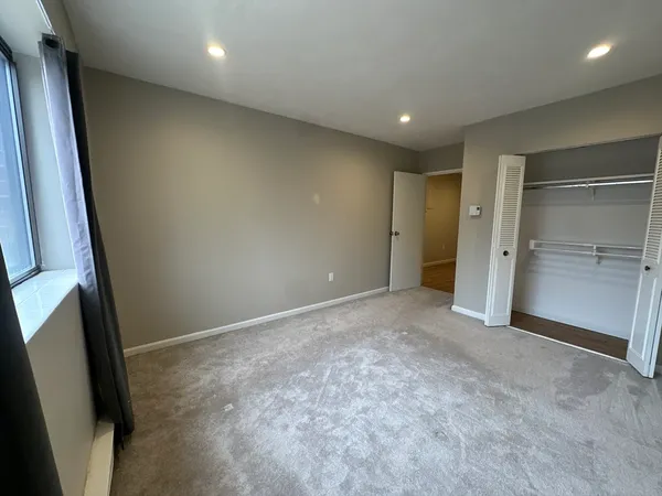 $1,700 | 67 Milliken Avenue, Unit 21B, Franklin, MA 02038