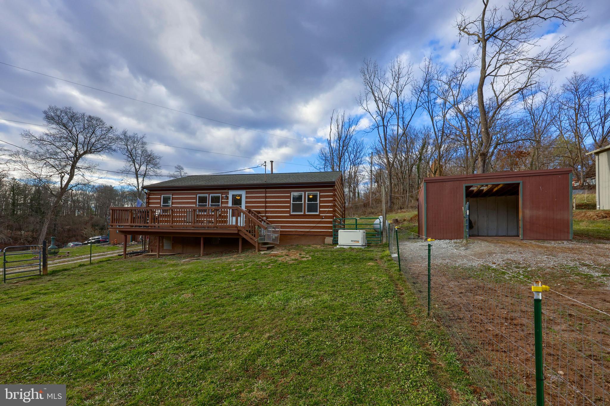 910 Kunkle's Mill Road Wellsville, PA 17365 - Photo 4 of 50