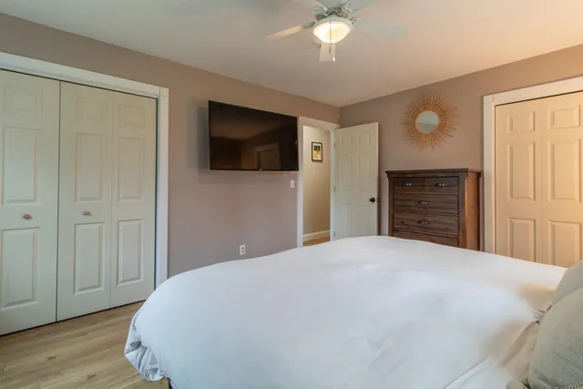 $399,900 | 287 Lakeview Drive, Newport, VT 05855