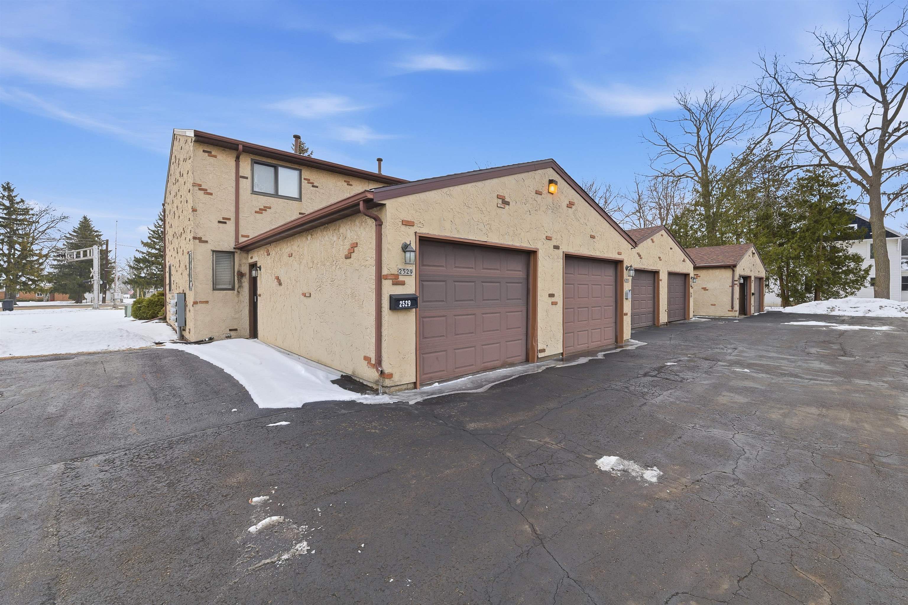 2533 Fond Du Lac Road Oshkosh, WI 54902 - Photo 17 of 19