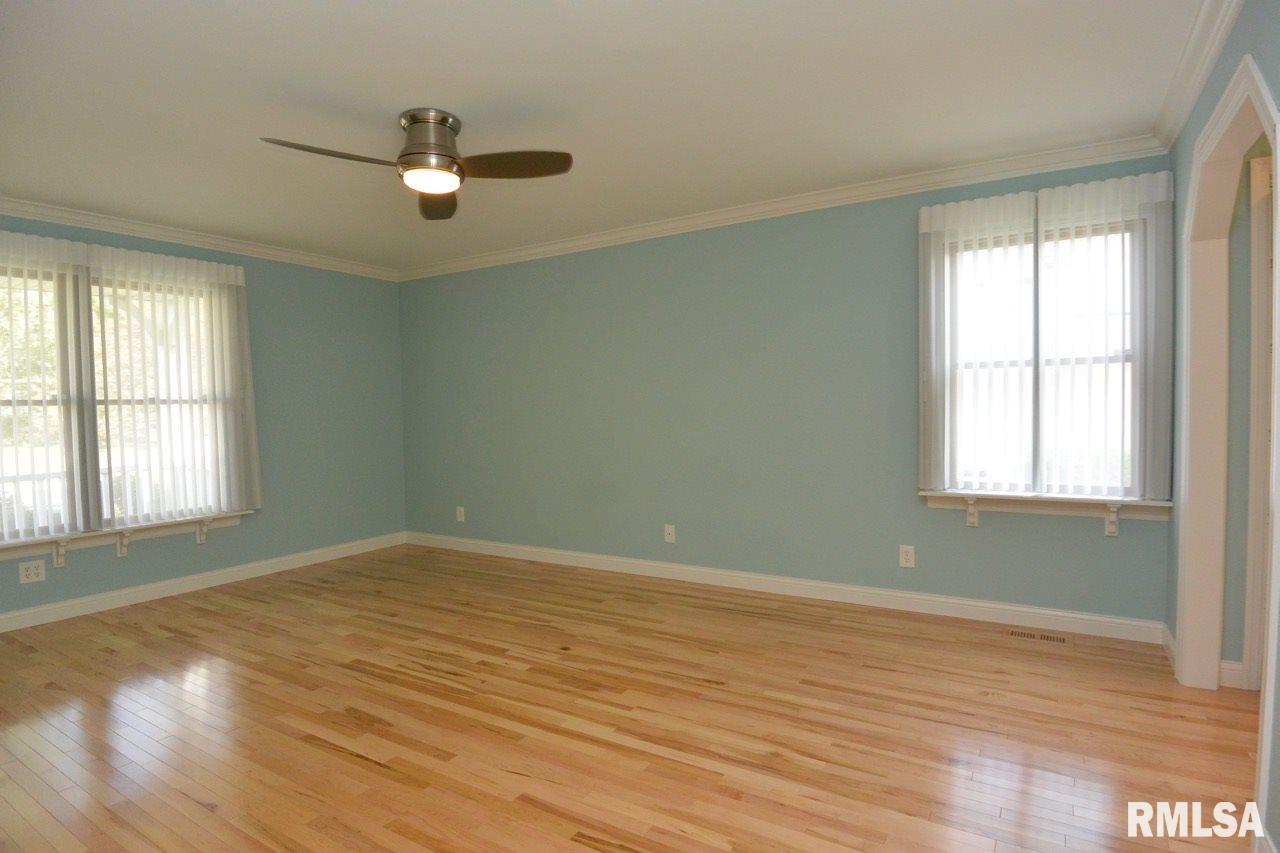 5205 North Rothmere Drive Peoria, IL 61615 - Photo 18 of 36
