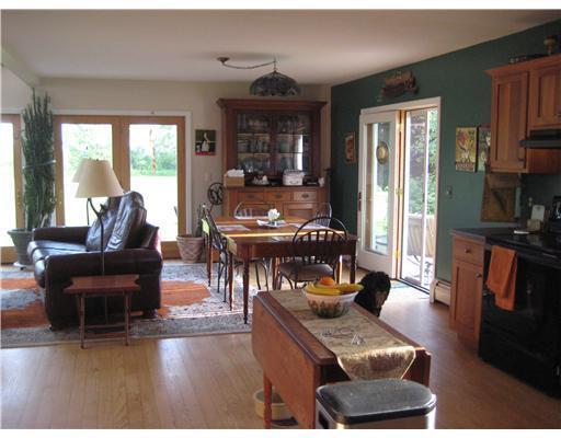 48 Hatfield Road Auburn, ME 04210 - Photo 5 of 25 Dining Room.