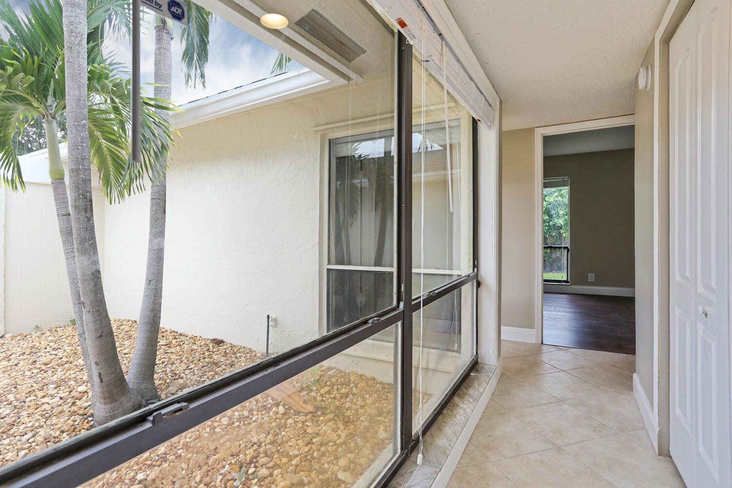 3234 Northwest 29th Avenue Boca Raton, FL 33434 - Photo 17 of 35 3234 NW 29th Ave 28