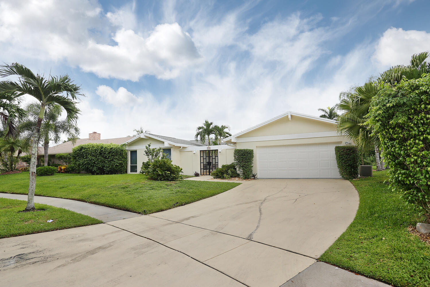 3234 Northwest 29th Avenue Boca Raton, FL 33434 - Photo 3 of 35 3234 NW 29th Ave 11