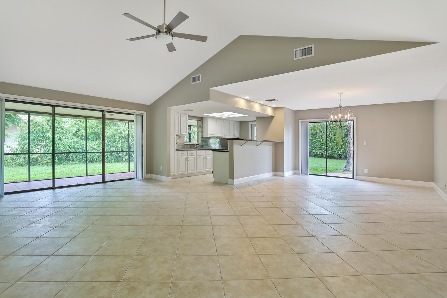 3234 Northwest 29th Avenue Boca Raton, FL 33434 - Photo 7 of 35 3234 NW 29th Ave 18