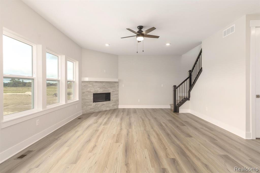 3320 Cedar Lake Road Howell, MI 48843 - Photo 11 of 34
