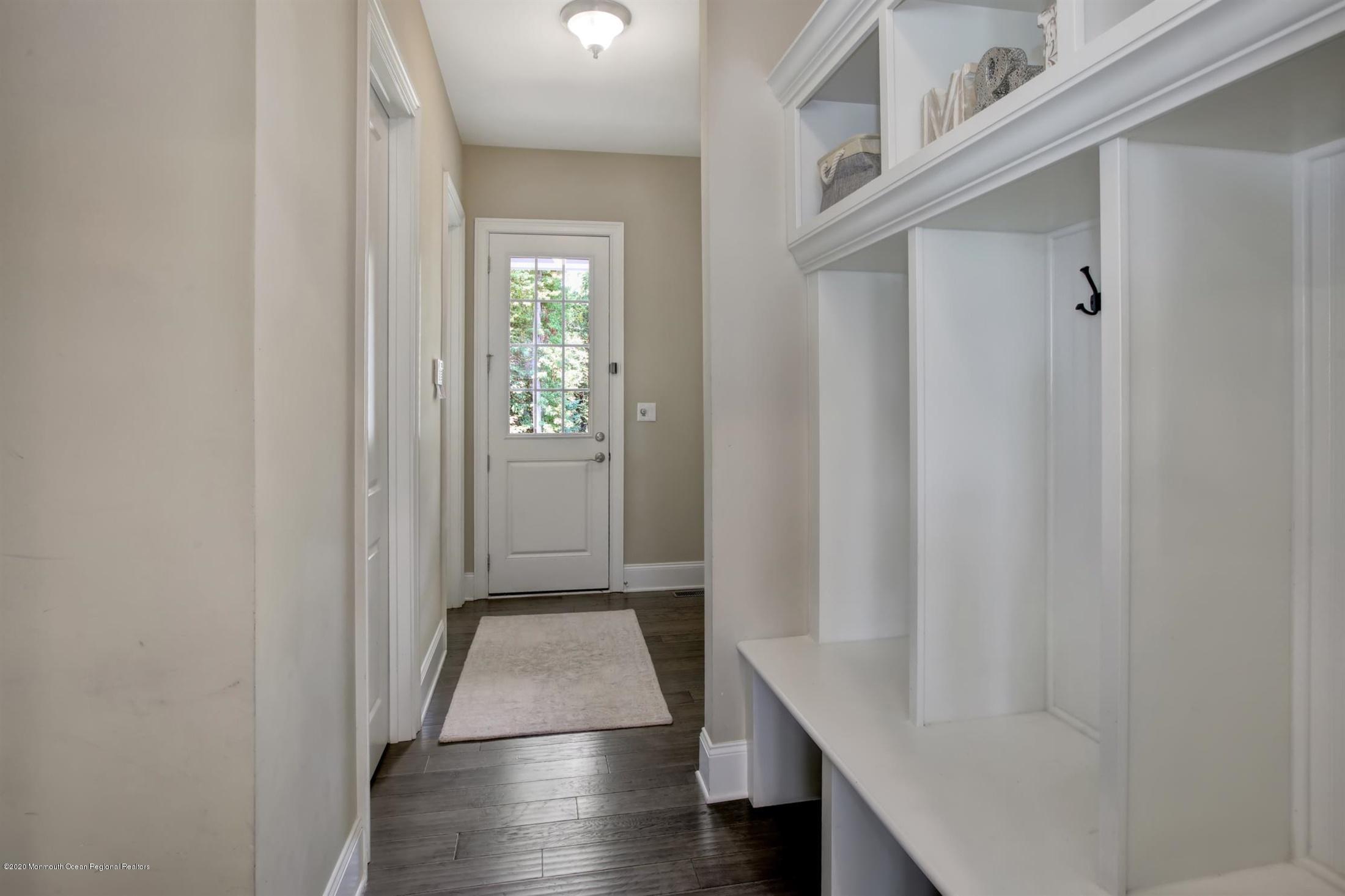 10 Windermere Road Lincroft, NJ 07738 - Photo 24 of 58 Mudroom