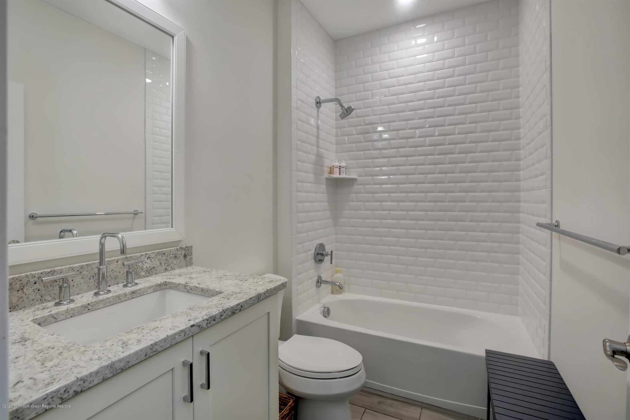 10 Windermere Road Lincroft, NJ 07738 - Photo 35 of 58 Full Bathroom
