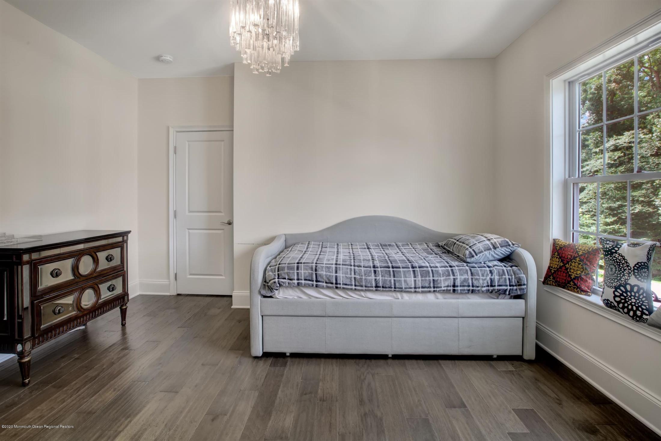 10 Windermere Road Lincroft, NJ 07738 - Photo 36 of 58 Princess Suite
