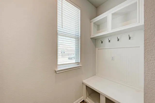 $2,600 | 1021 Lone Peak Way, Dripping Springs, TX 78620