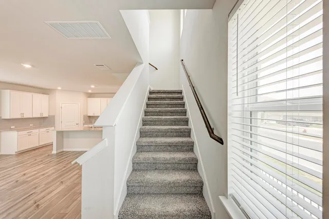 $2,600 | 1021 Lone Peak Way, Dripping Springs, TX 78620