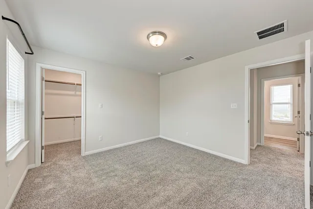 $2,600 | 1021 Lone Peak Way, Dripping Springs, TX 78620