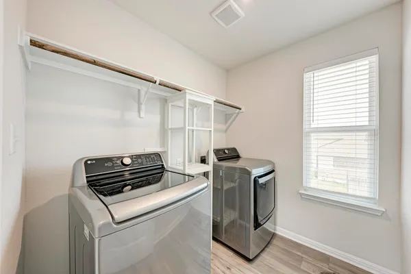 $2,565 | 1021 Lone Peak Way, Dripping Springs, TX 78620