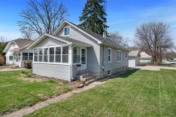 $198,500 | 634 River Lane, Loves Park, IL 61111
