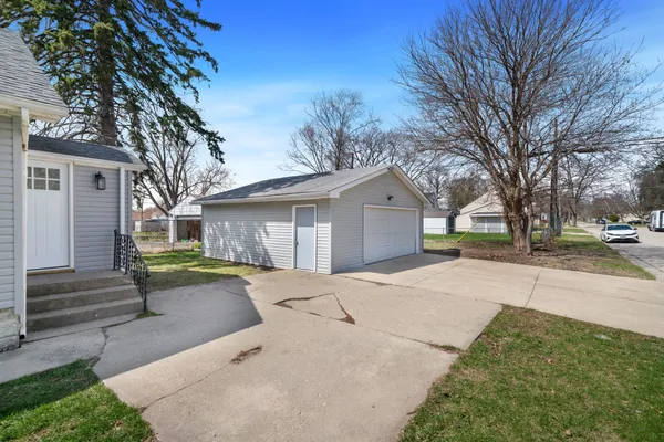 $198,500 | 634 River Lane, Loves Park, IL 61111