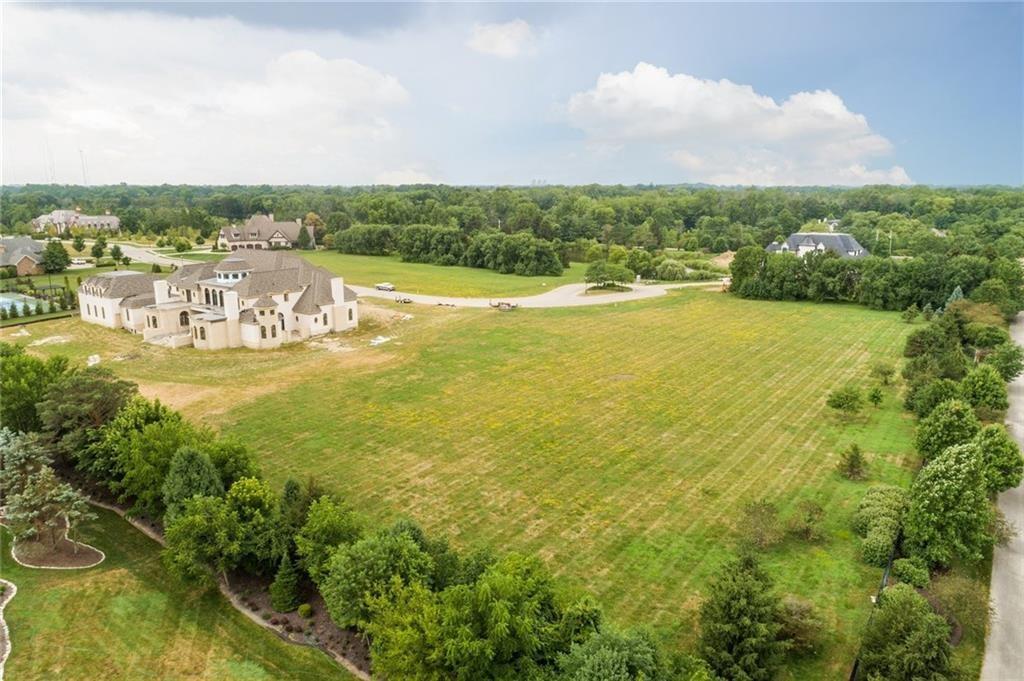 10529 Laurel Ridge Lane Carmel, IN 46032 - Photo 1 of 8 Gallery Image 1