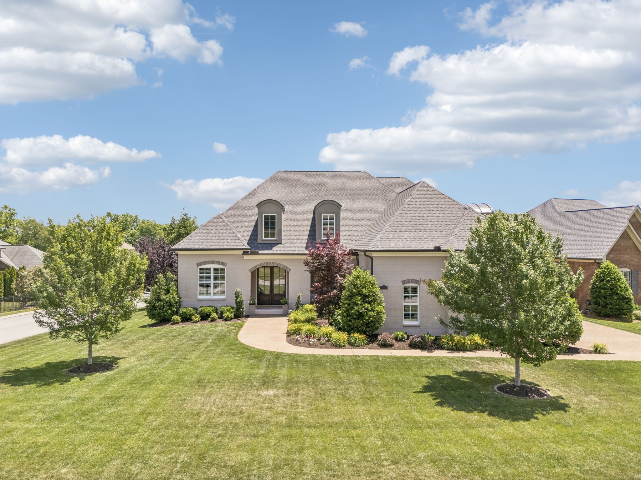 134 Azalea Lane Franklin, TN 37064 - Photo 2 of 77