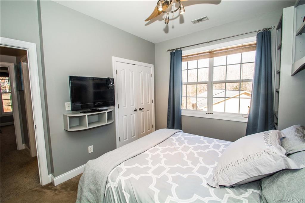 7814 Old Post Road, Unit 5 Denver, NC 28037 - Photo 18 of 22 Gallery Image 18