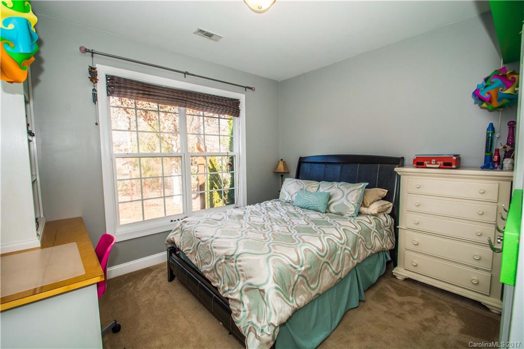 7814 Old Post Road, Unit 5 Denver, NC 28037 - Photo 19 of 22 Gallery Image 19