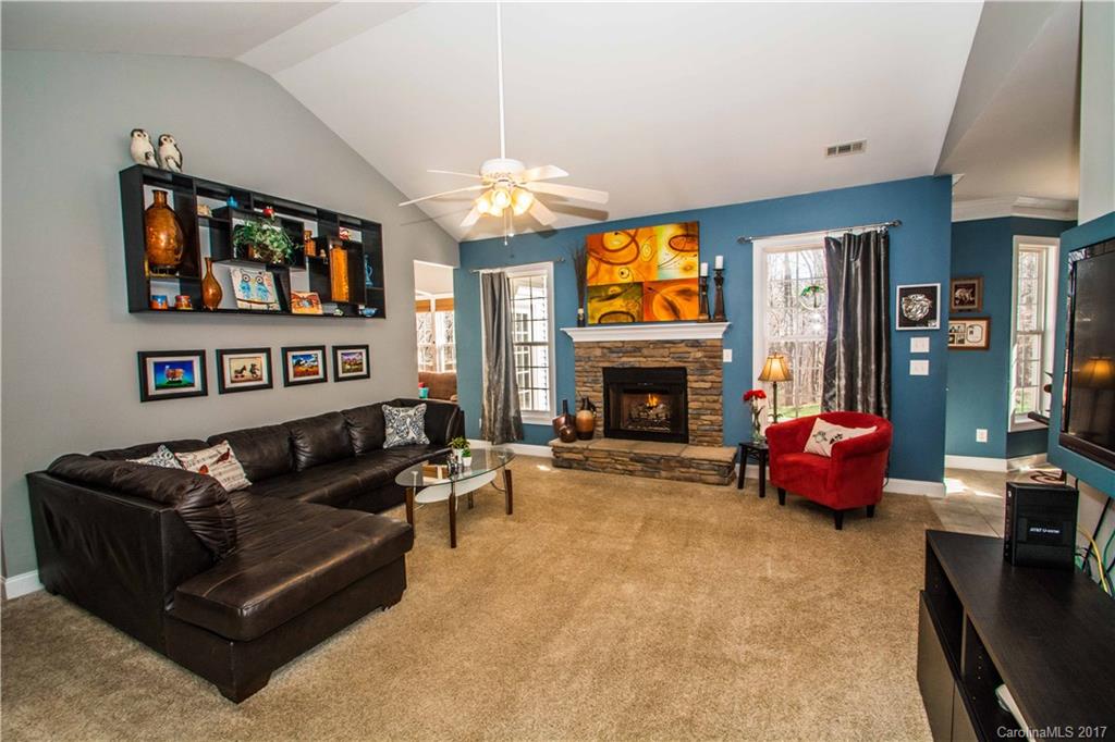 7814 Old Post Road, Unit 5 Denver, NC 28037 - Photo 8 of 22 Gallery Image 8