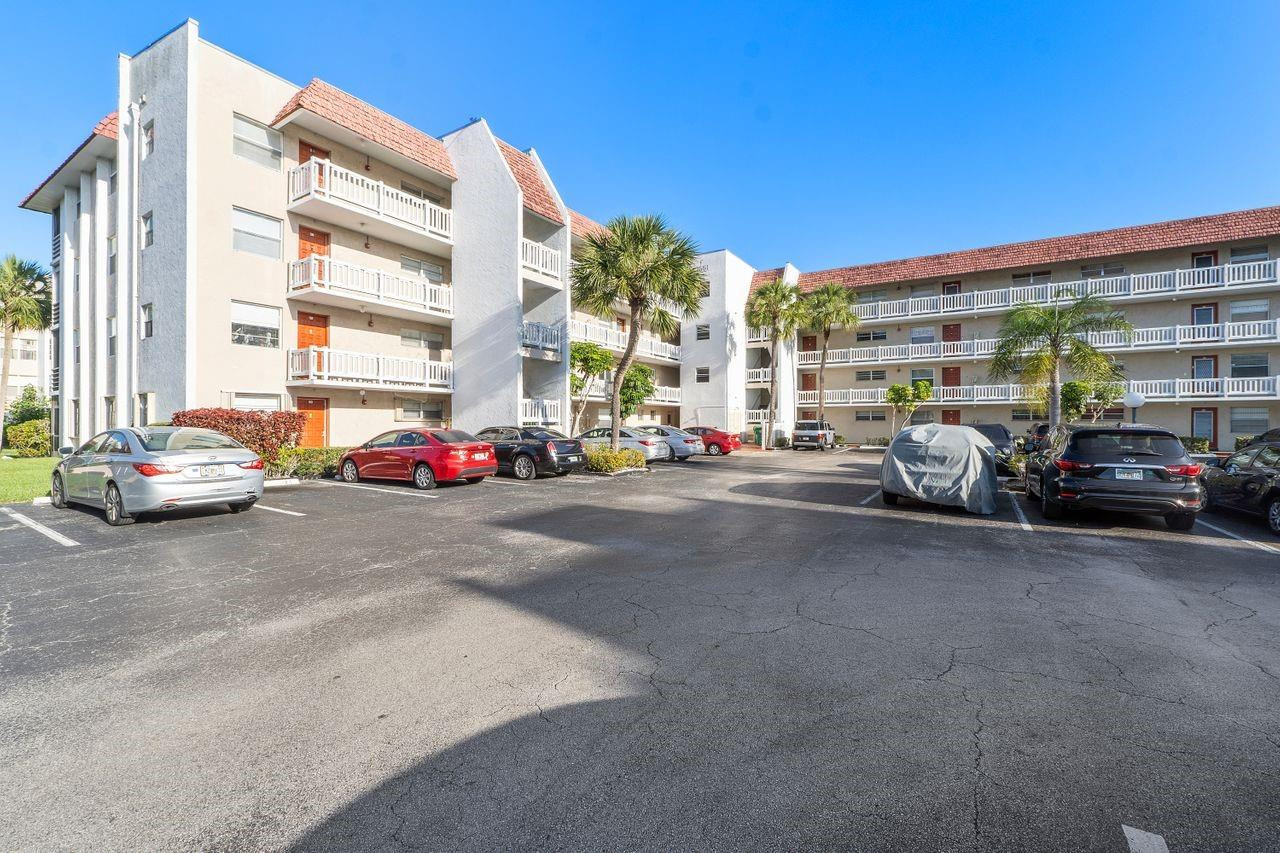 3551 Inverrary Drive, Unit 404 Lauderhill, FL 33319 - Photo 2 of 32 Photo 2