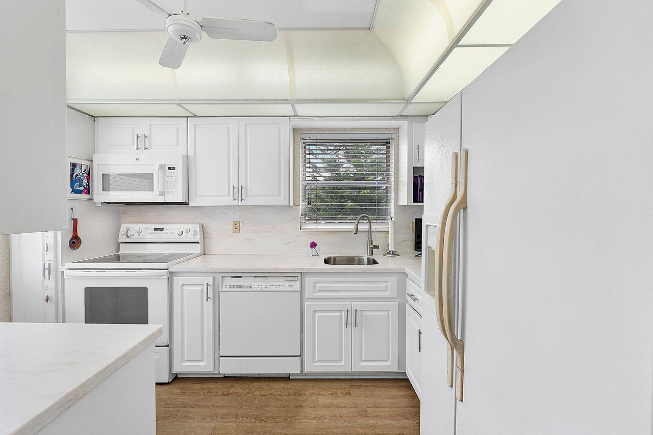 3551 Inverrary Drive, Unit 404 Lauderhill, FL 33319 - Photo 6 of 32 Photo 6