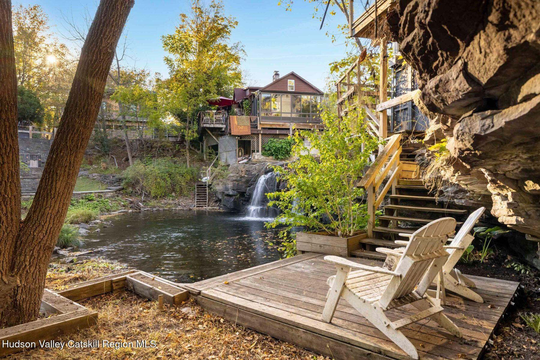 8 Tannery Brook Road Woodstock, NY 12498 - Photo 3 of 37 photo_online_054