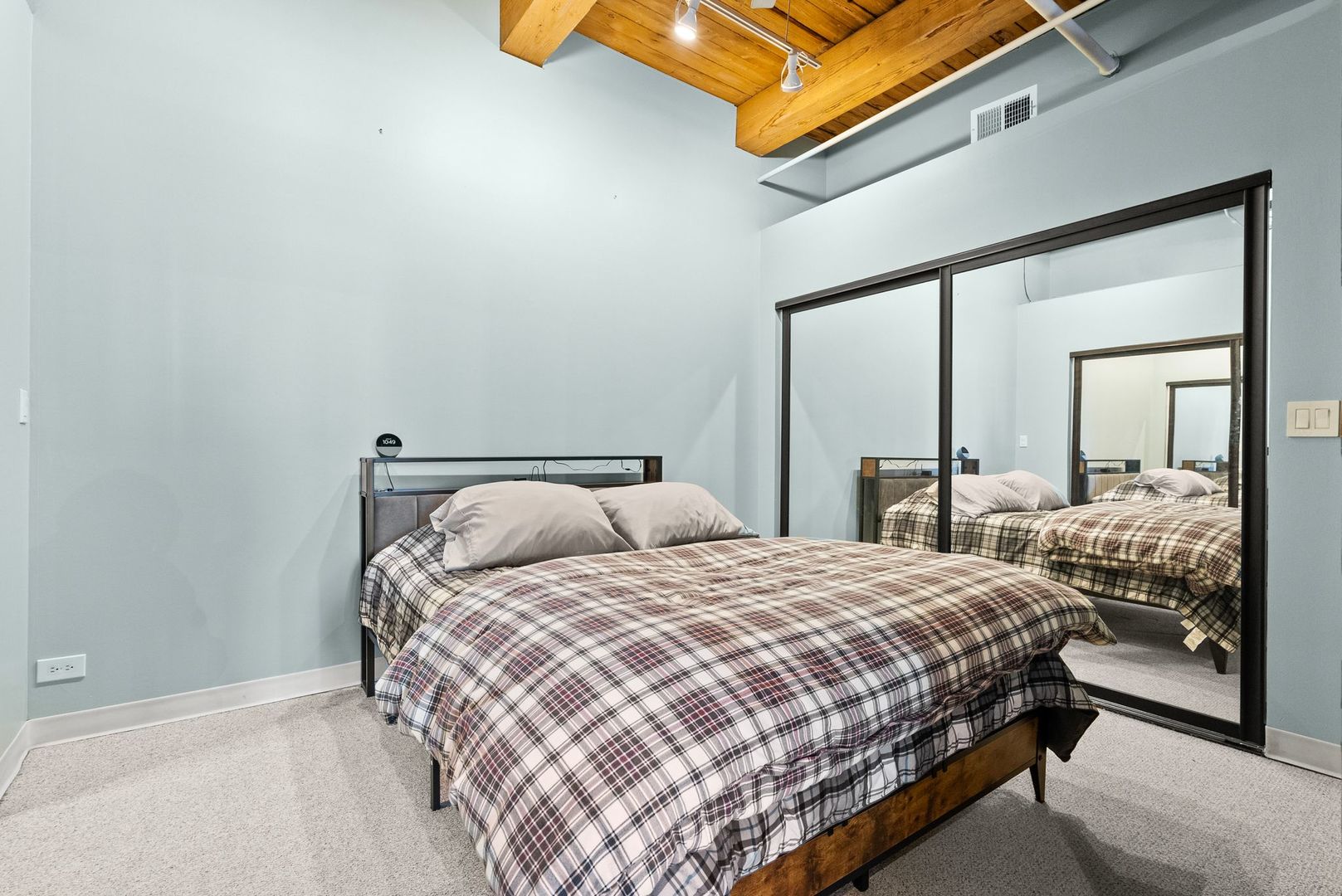 913 West Van Buren Street, Unit 4A Chicago, IL 60607 - Photo 15 of 25