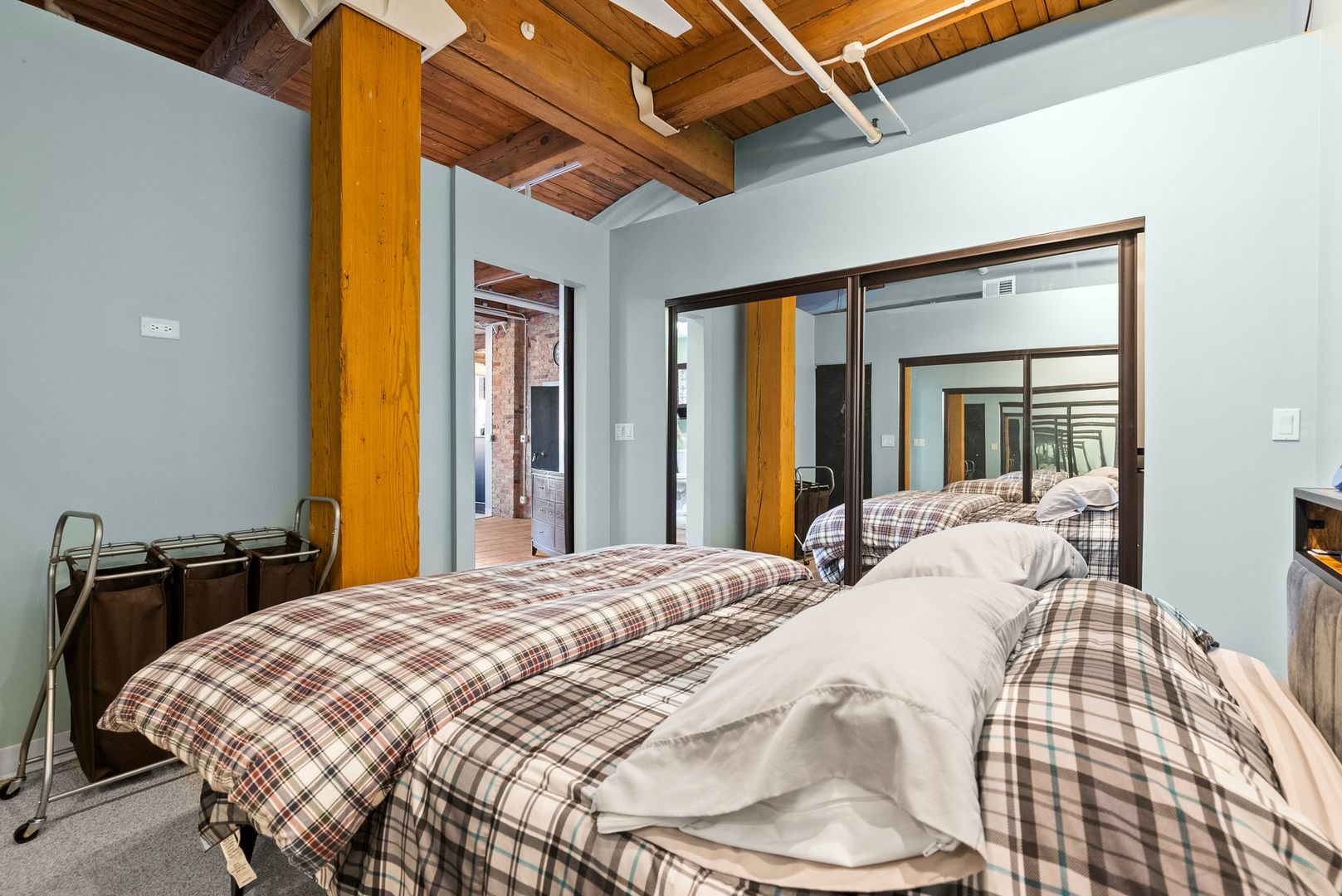 913 West Van Buren Street, Unit 4A Chicago, IL 60607 - Photo 16 of 25