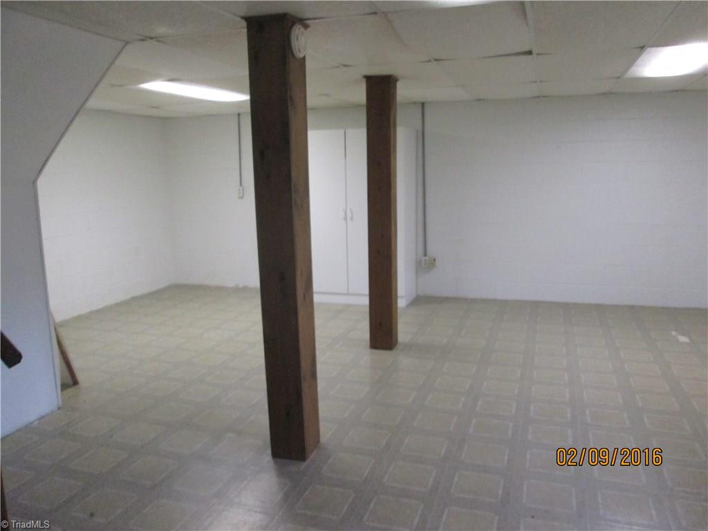 7240 Dennis Road Walnut Cove, NC 27052 - Photo 11 of 12 Gallery Image 11