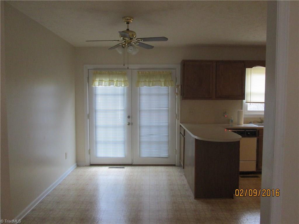 7240 Dennis Road Walnut Cove, NC 27052 - Photo 7 of 12 Gallery Image 7