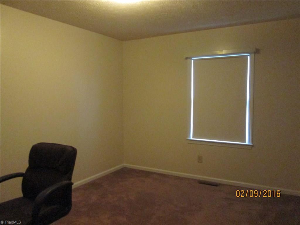 7240 Dennis Road Walnut Cove, NC 27052 - Photo 9 of 12 Gallery Image 9