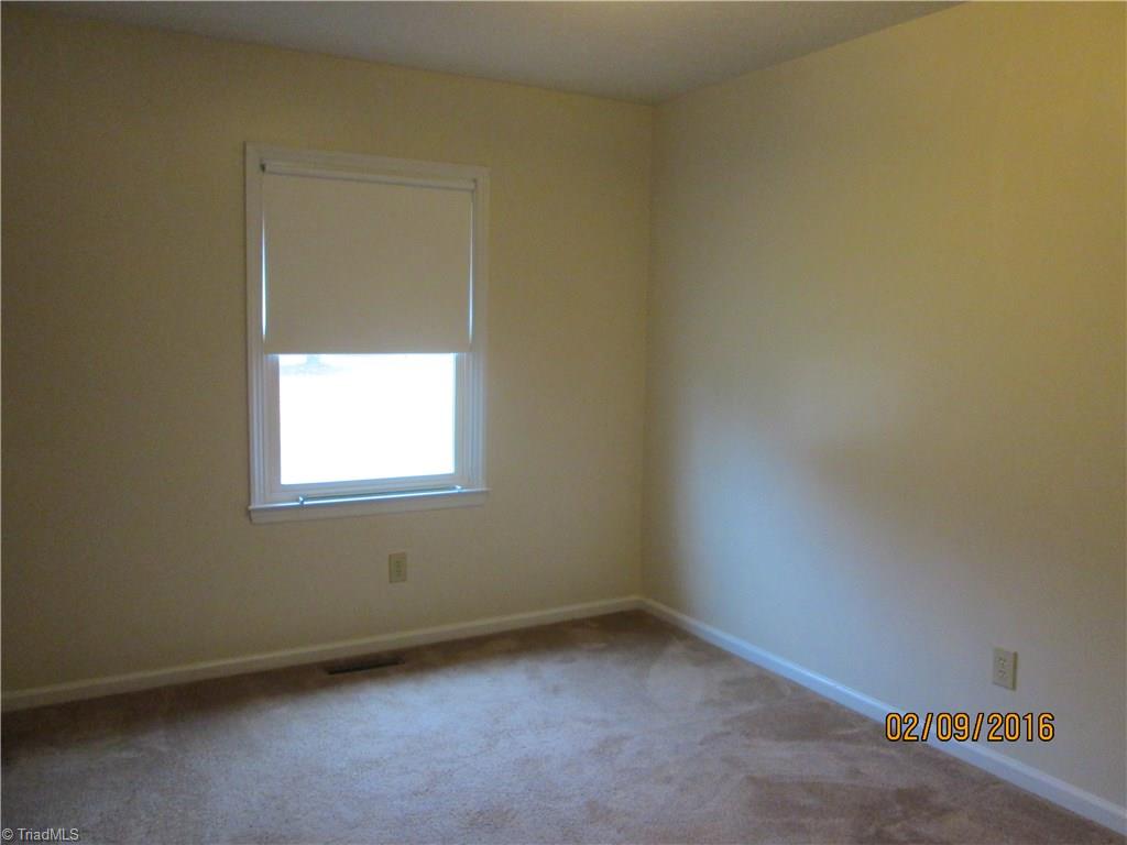 7240 Dennis Road Walnut Cove, NC 27052 - Photo 10 of 12 Gallery Image 10