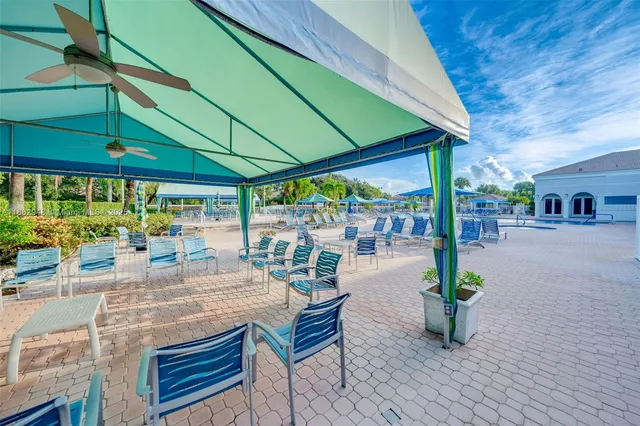 $405,000 | 5419 Firenze Drive, Unit J, Boynton Beach, FL 33437