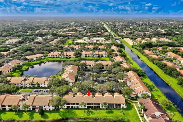 $405,000 | 5419 Firenze Drive, Unit J, Boynton Beach, FL 33437