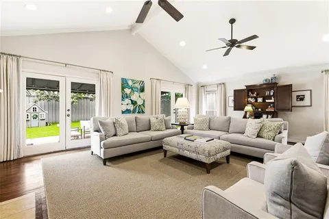 $1,475,000 | 8115 Chadbourne Road, Dallas, TX 75209