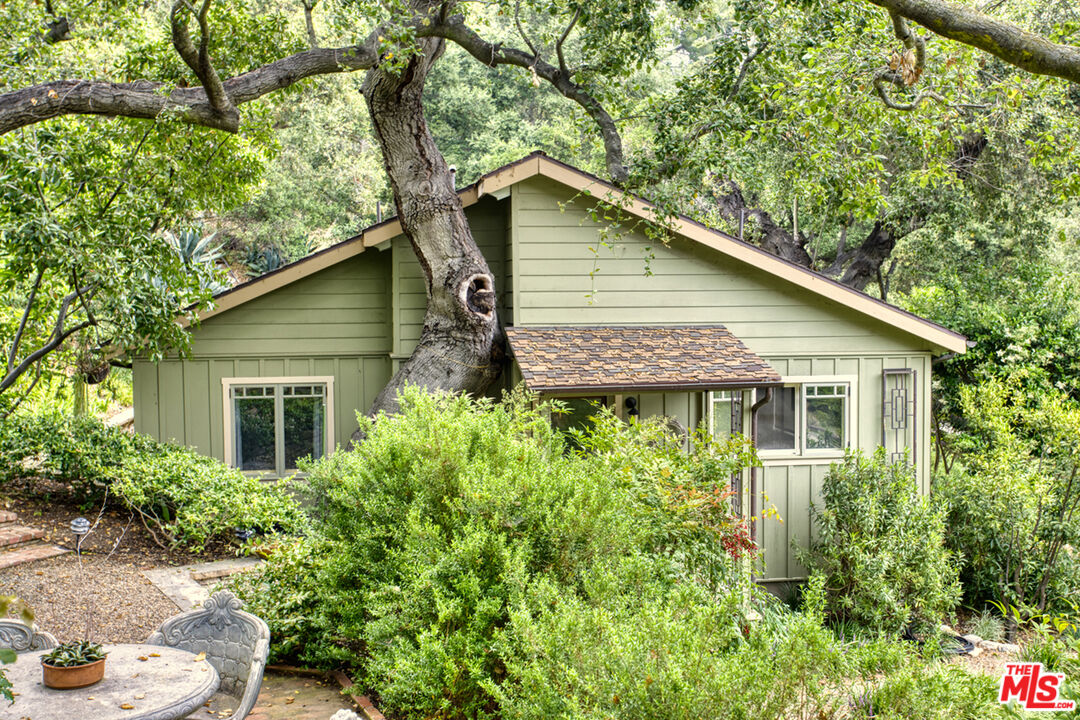 635 Greenleaf Canyon Road Topanga, CA 90290 - Photo 23 of 63