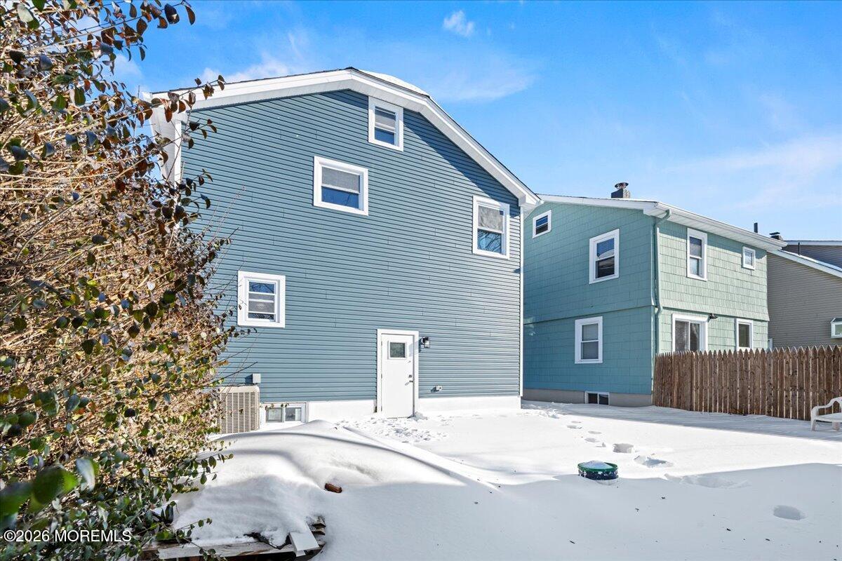 20 Elston Street Bloomfield, NJ 07003 - Photo 25 of 43 a backyard of a house