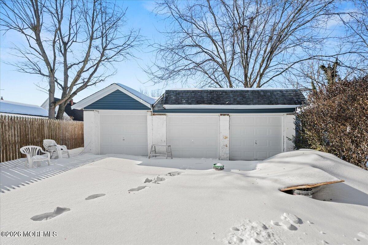 20 Elston Street Bloomfield, NJ 07003 - Photo 42 of 43 a backyard of a house